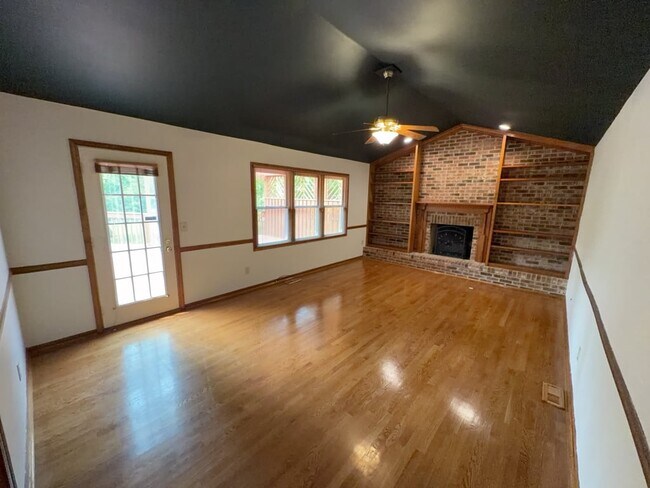 Building Photo - 5659 Sage Meadow Ct