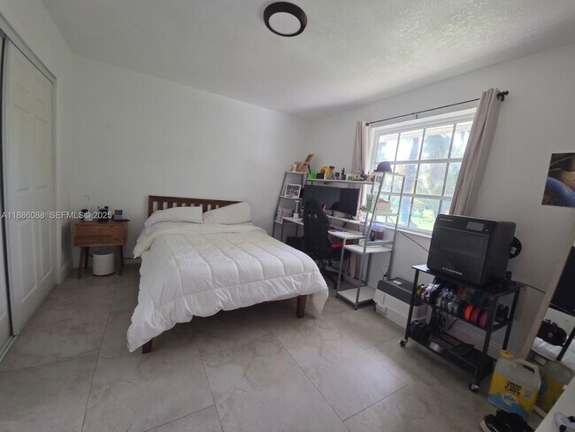 Building Photo - 14001 Mustang Trail