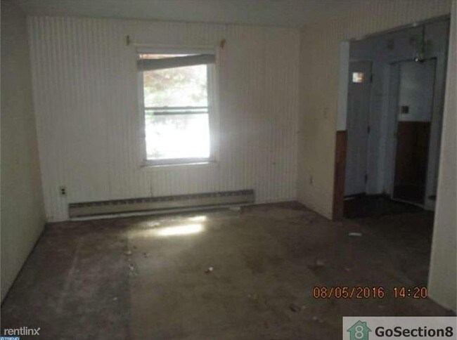 Building Photo - 517 Loch Lomond Dr