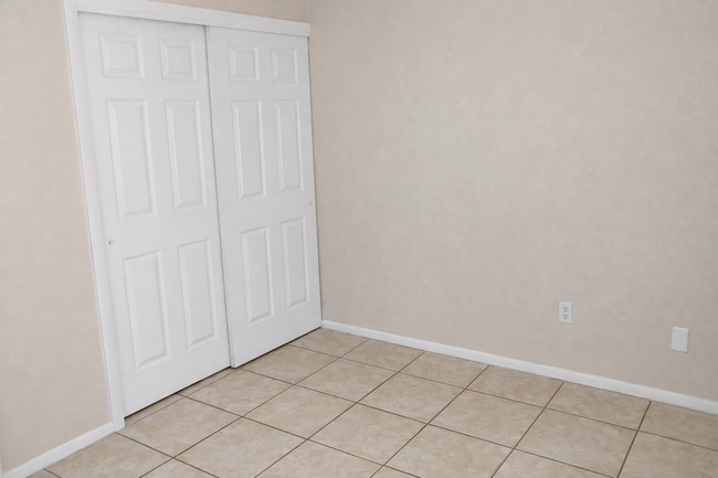 Building Photo - 4777 Orange Grove Blvd