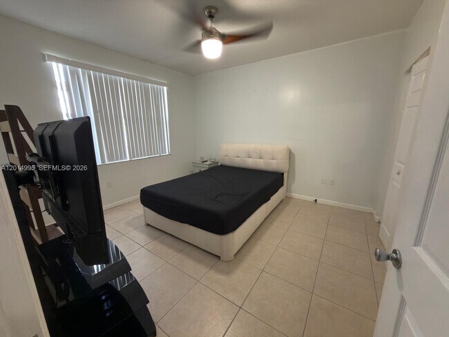 Building Photo - 4508 SW 160th Ave