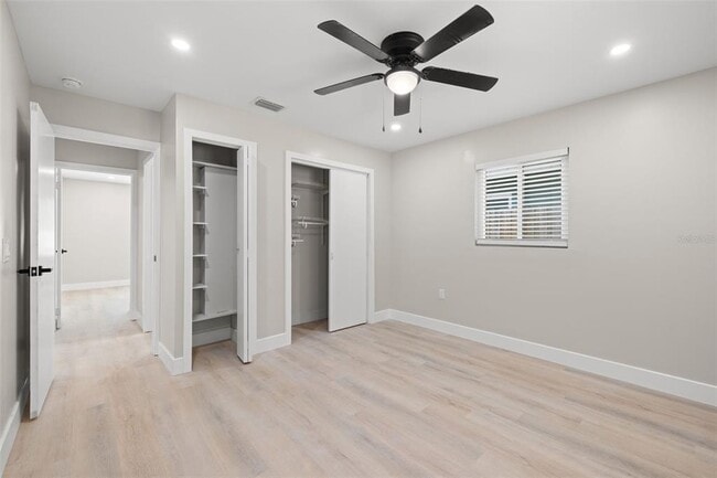 Building Photo - 1500 San Mateo Dr