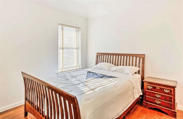 Building Photo - 1805 Arbor Creek Dr