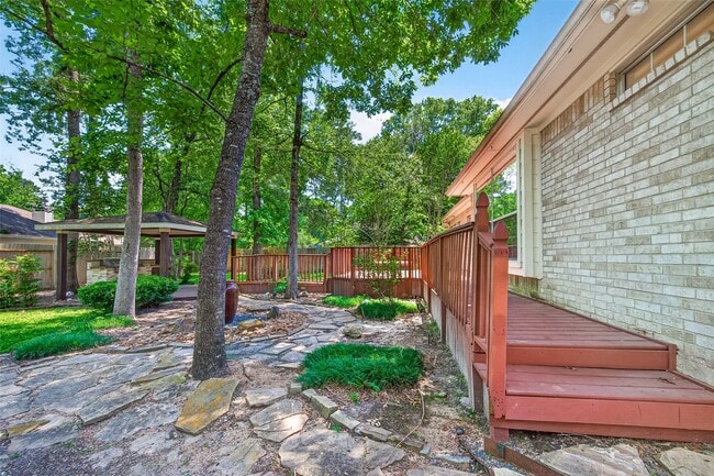 Building Photo - 22 Westwinds Cir