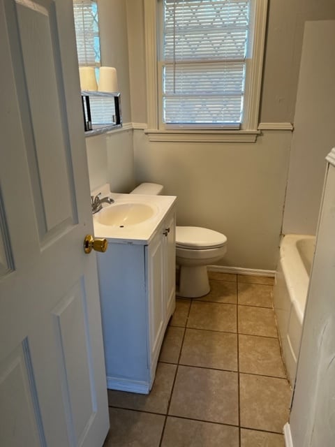 Building Photo - 1909 McCall St