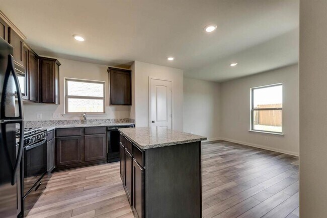 Building Photo - 3109 Killam Rd