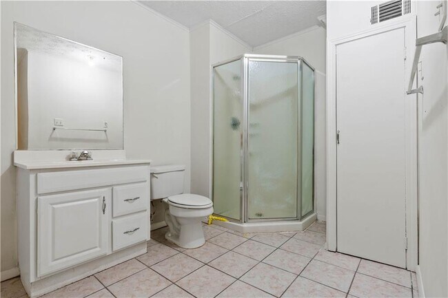 Building Photo - 2951 Aspen Woods Entry