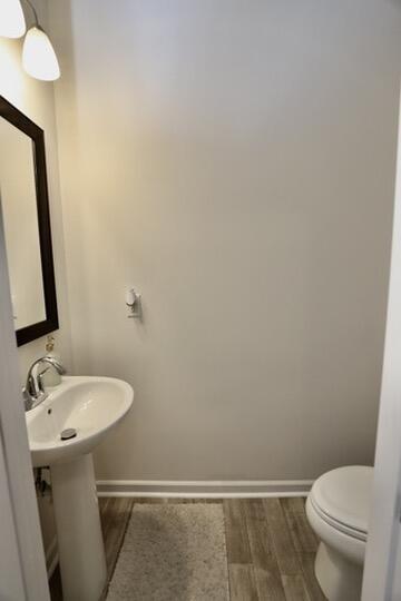 Building Photo - 1049 Crescent Moon Lp