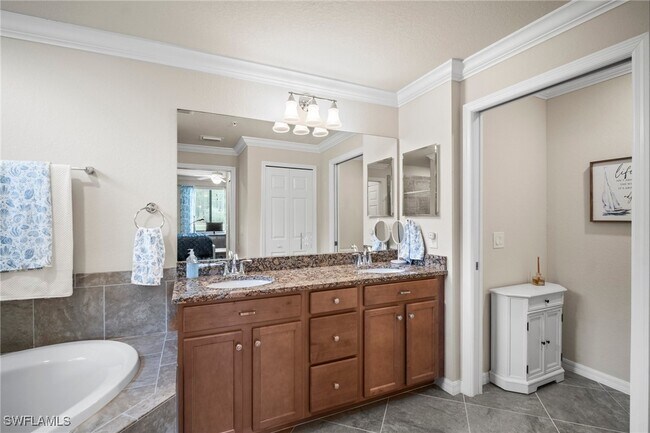 Building Photo - 28011 Bridgetown Ct