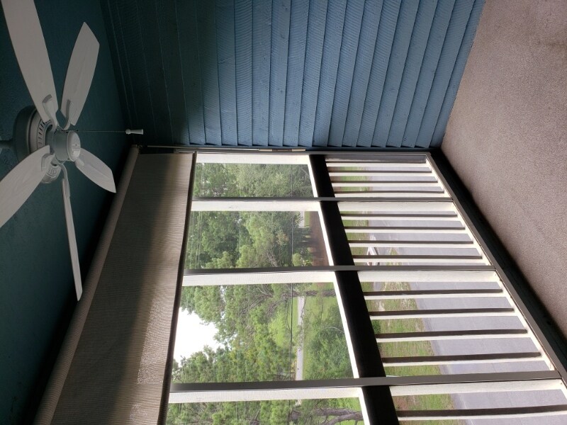 Building Photo - 4015 Fairway Dr