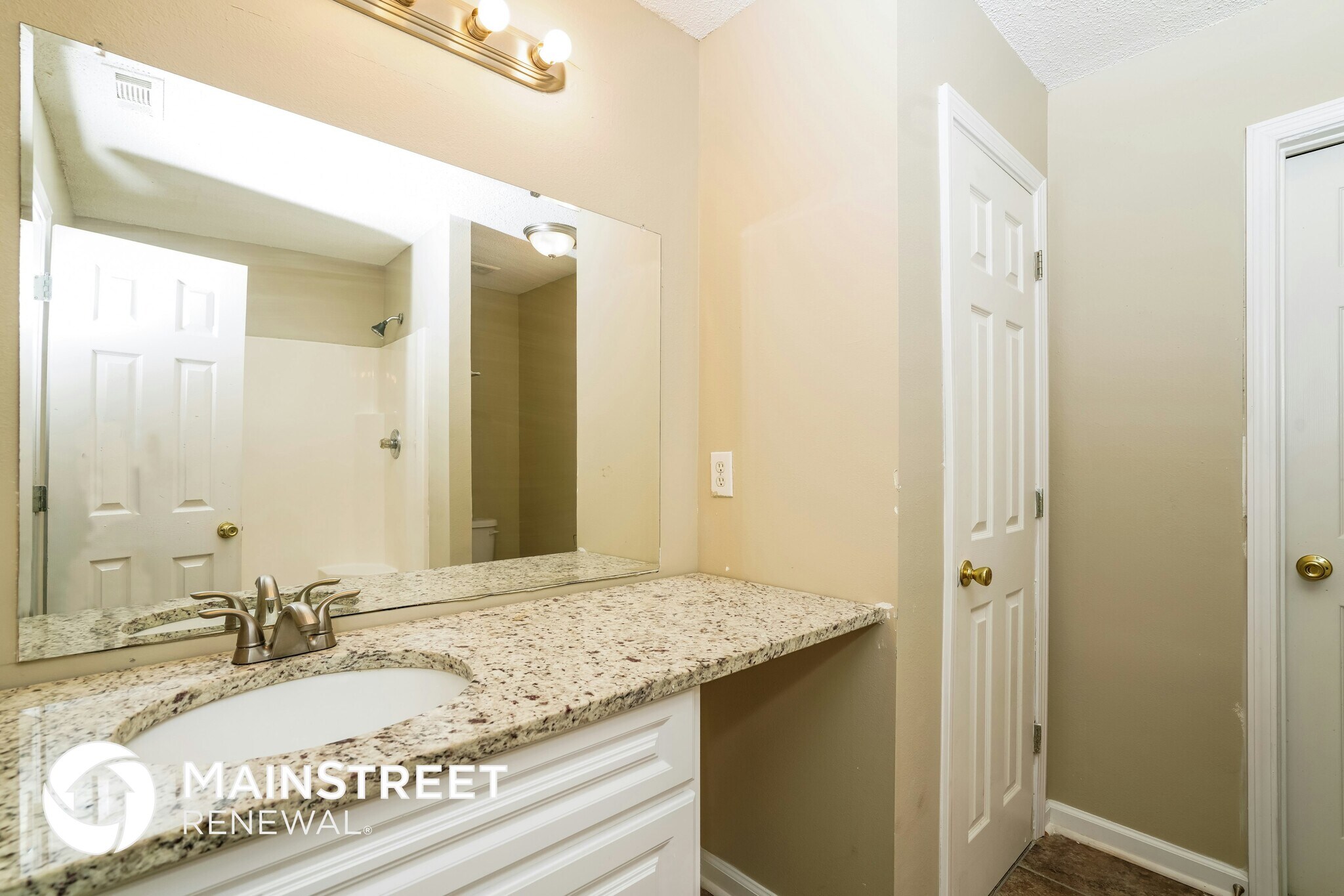 Building Photo - 6354 Klondike River Rd