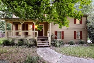 Building Photo - 2350 Bankstone Dr SW