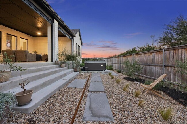 Building Photo - 437 Trabuco Bnd