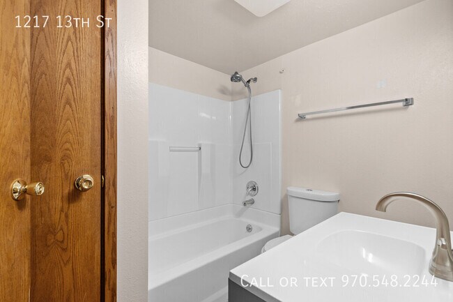 Building Photo - 1217 13th St