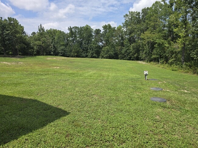 Building Photo - 463 Jackson Pond Dr