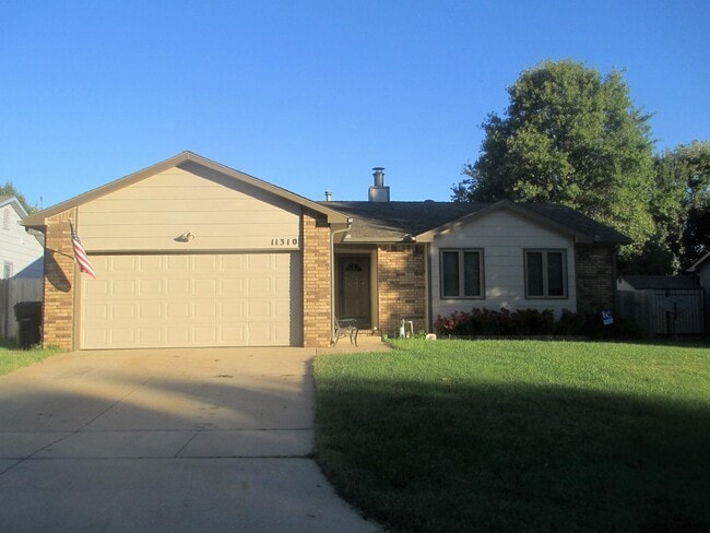 Primary Photo - 11310 W Delano Ave