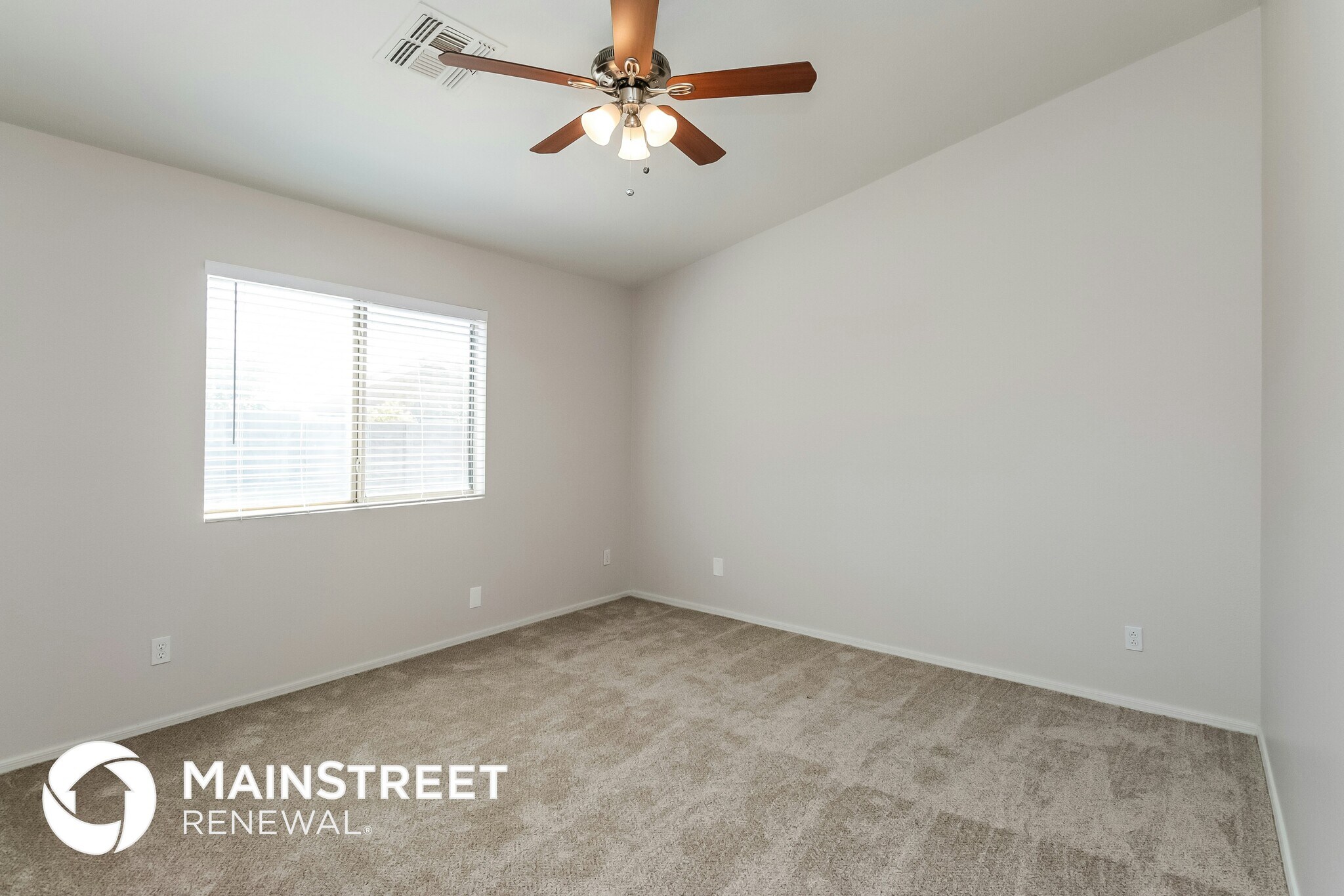 Building Photo - 11185 W El Caminito Dr