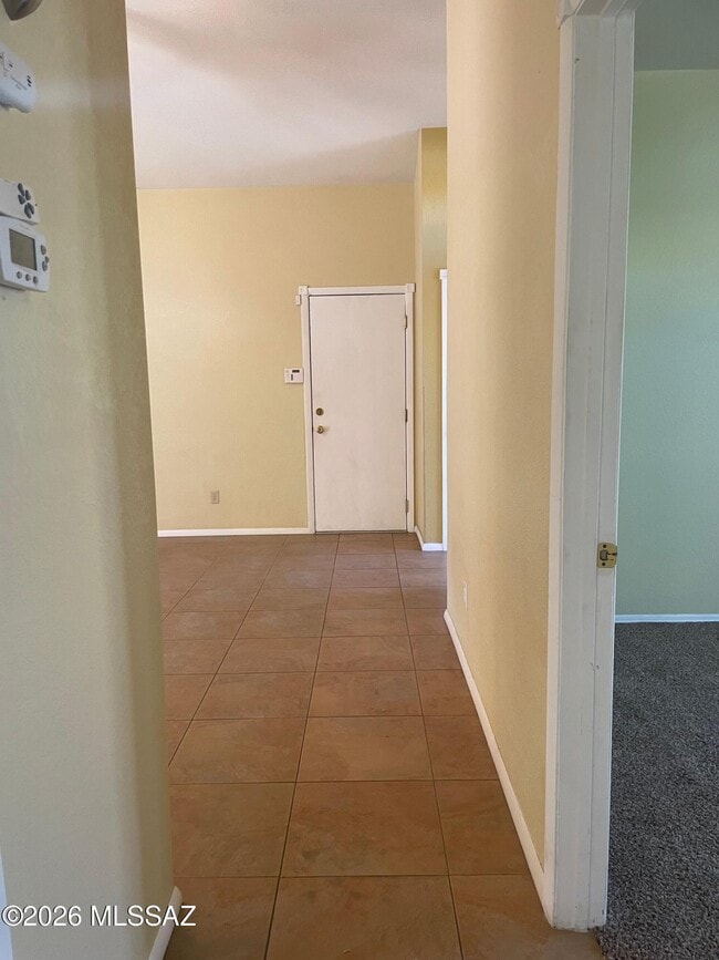 Building Photo - 3741 W Spinnaker Ln