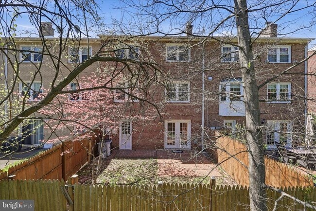 Building Photo - 4635 Linmar Ct