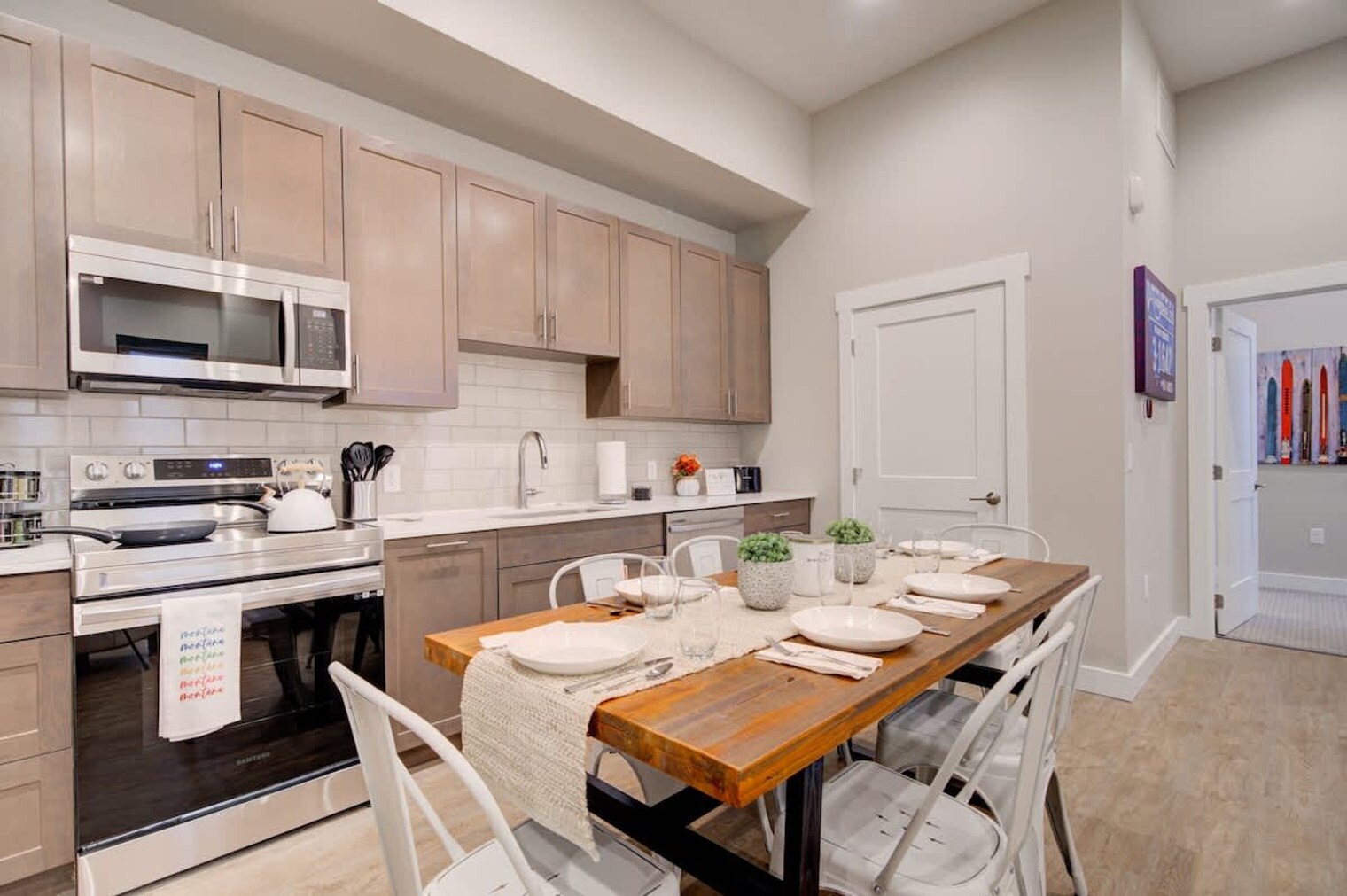 Building Photo - 110 W Beall St