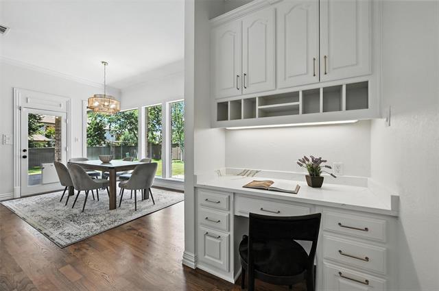 Building Photo - 350 Silverwood Cir