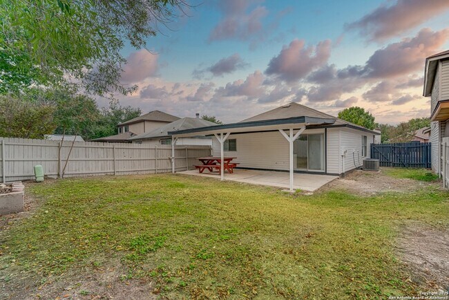 Building Photo - 9958 Panther Bay