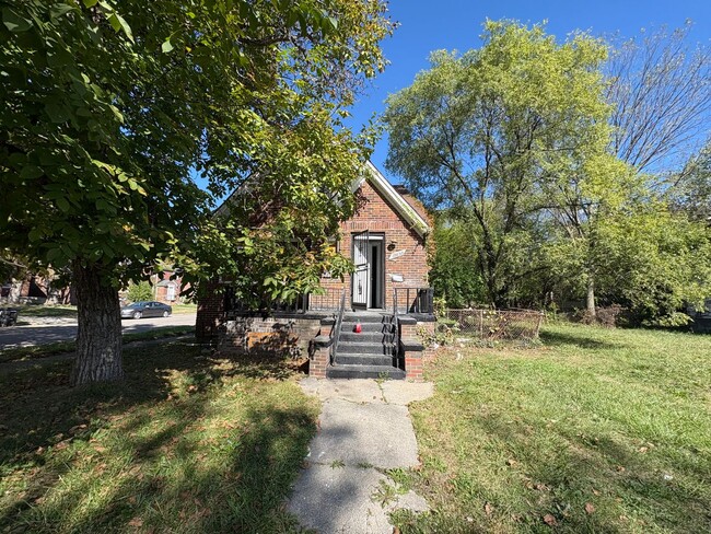 Primary Photo - 3 Bedroom Home In Detroit