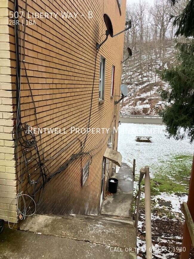 Building Photo - 507 Liberty Way