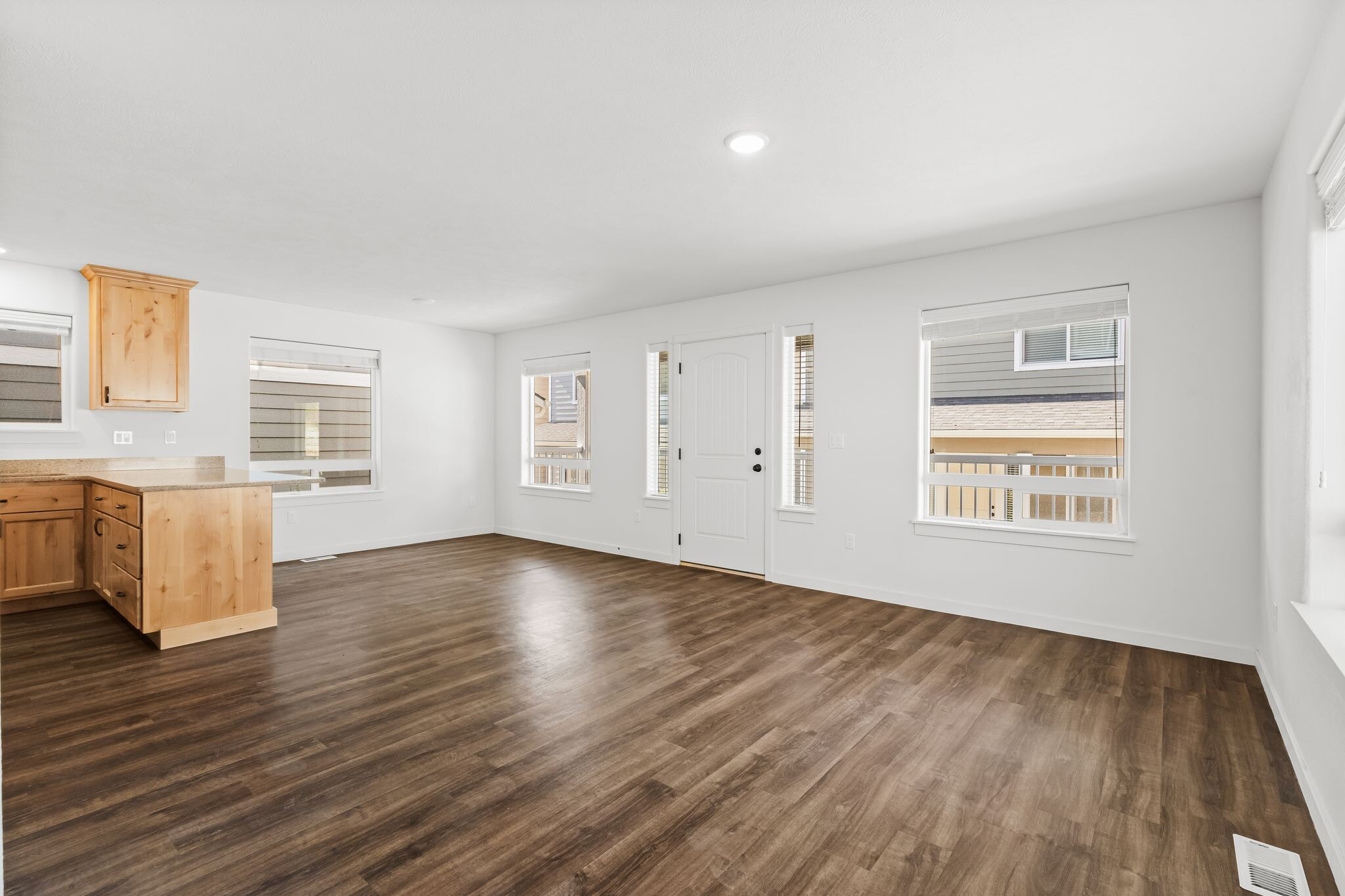 Building Photo - 1006 Pendulum Lane