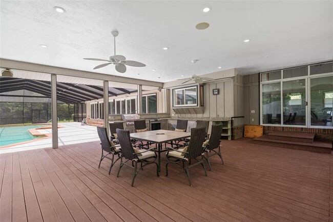 Building Photo - 413 SW 97th Terrace