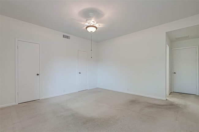 Building Photo - 1502 Prairie Grove Dr