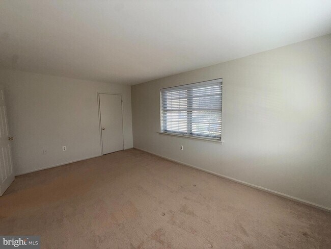 Building Photo - 434 N Armistead St