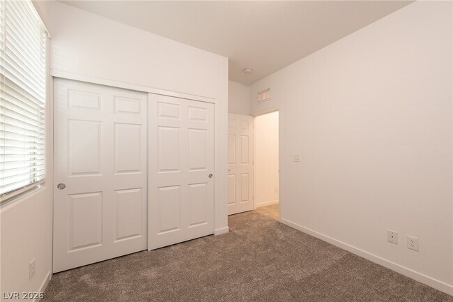 Building Photo - 12412 Ocean Tiller Ave
