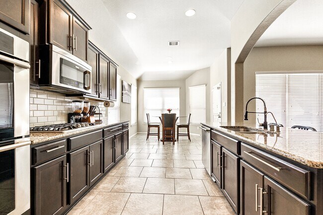 Building Photo - 3414 Boquillas Ct