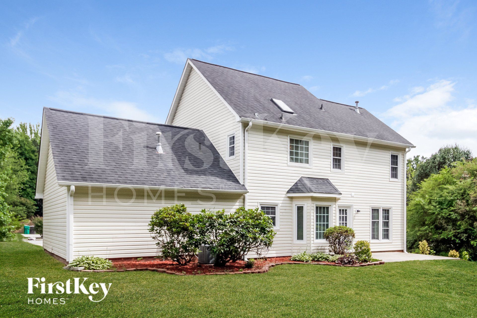 Building Photo - 3229 Sparrowhawk Dr