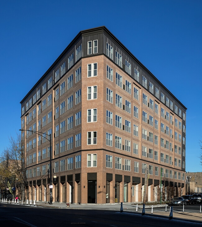 2031 N Milwaukee Ave 2031 N Milwaukee Ave Chicago IL 60647