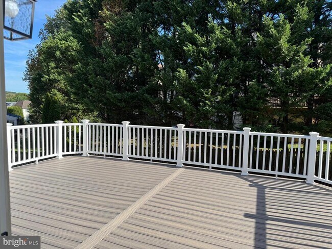 Building Photo - 22003 White Trellis Ln