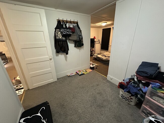 Building Photo - 206 N Jefferson St