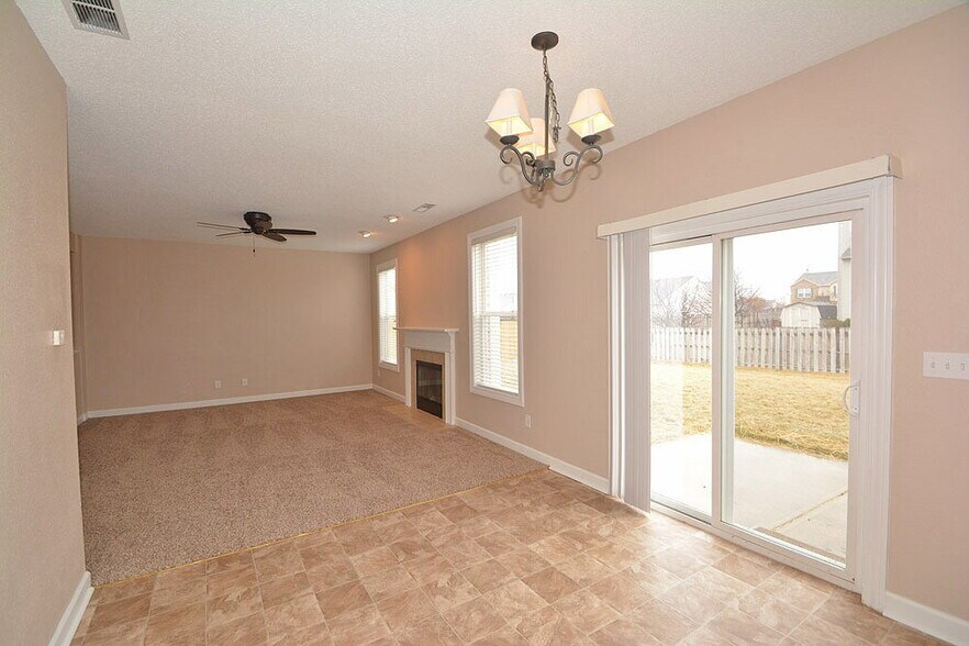 Building Photo - 19334 Sandbar Dr