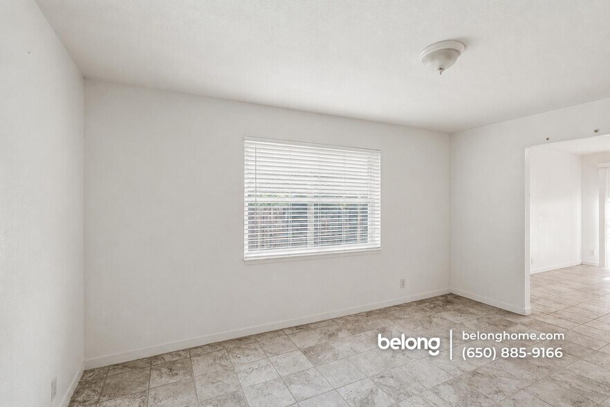 Building Photo - 1680 Shaffer Rd