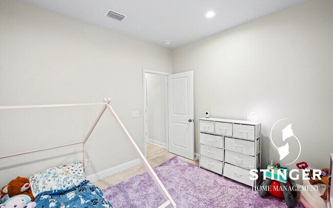 Building Photo - 1170 Salem Bay Dr