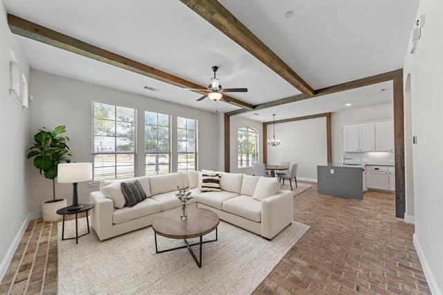 Building Photo - 7000 Kickapoo Dr