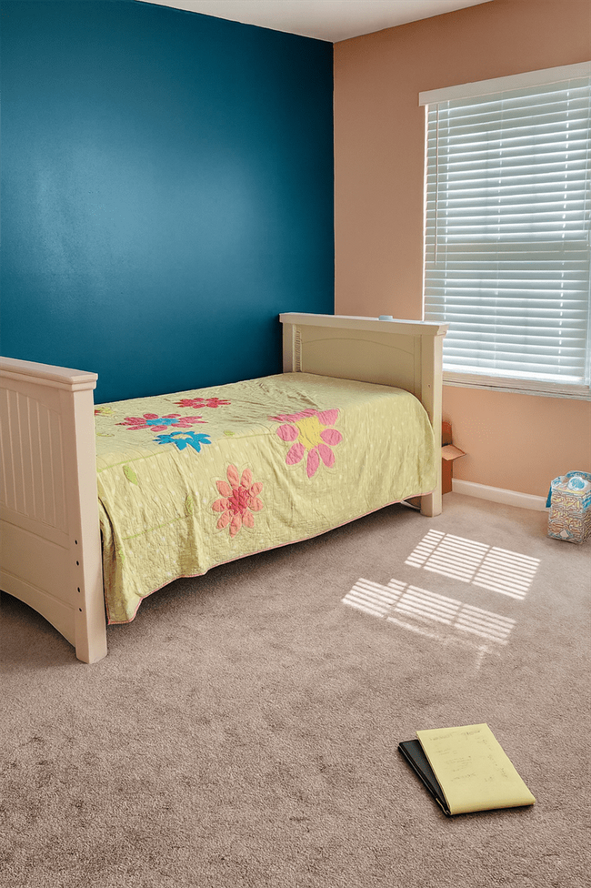 Building Photo - 2568 Racher Dr