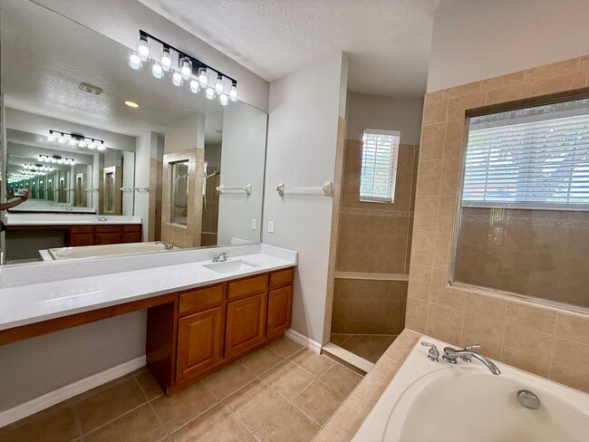 Building Photo - GORGEOUS Two Story 4/3.5 home in sought af...