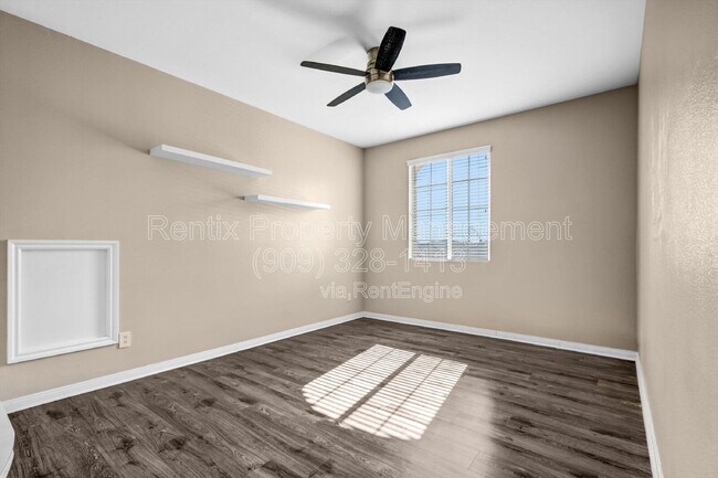 Building Photo - 28622 High Ridge Dr