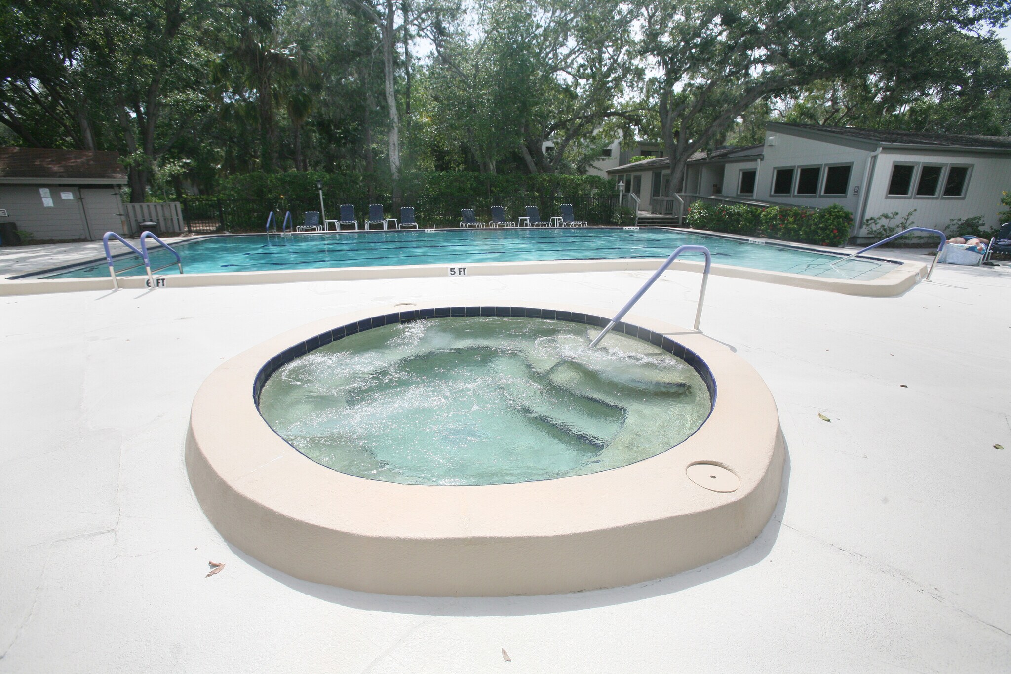 hot tub - 1636 Brookhouse Dr