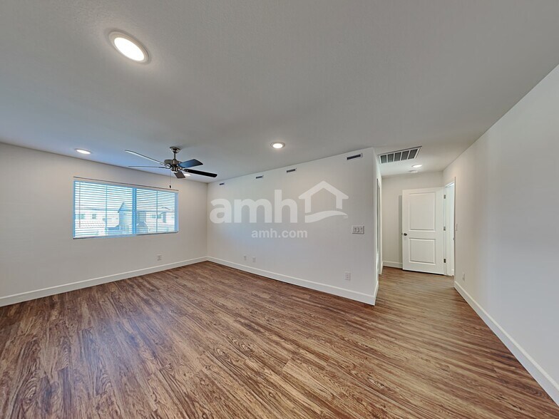 Building Photo - 9143 Crocker Pt Ct
