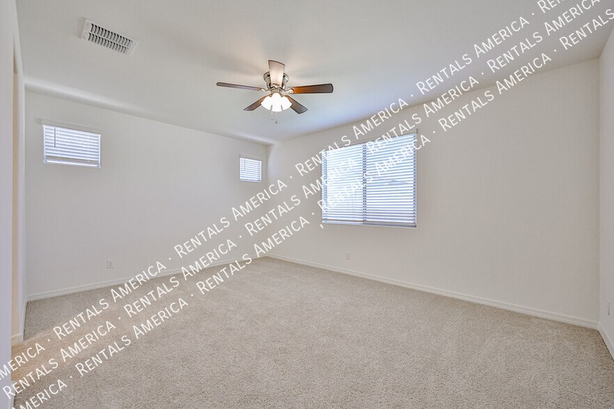 Building Photo - 24144 W Gibson Ln