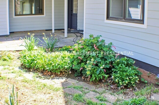 Building Photo - 3809 Reas Ford Ln