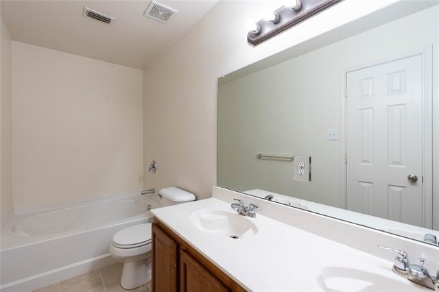 Building Photo - 9514 Byron Dr